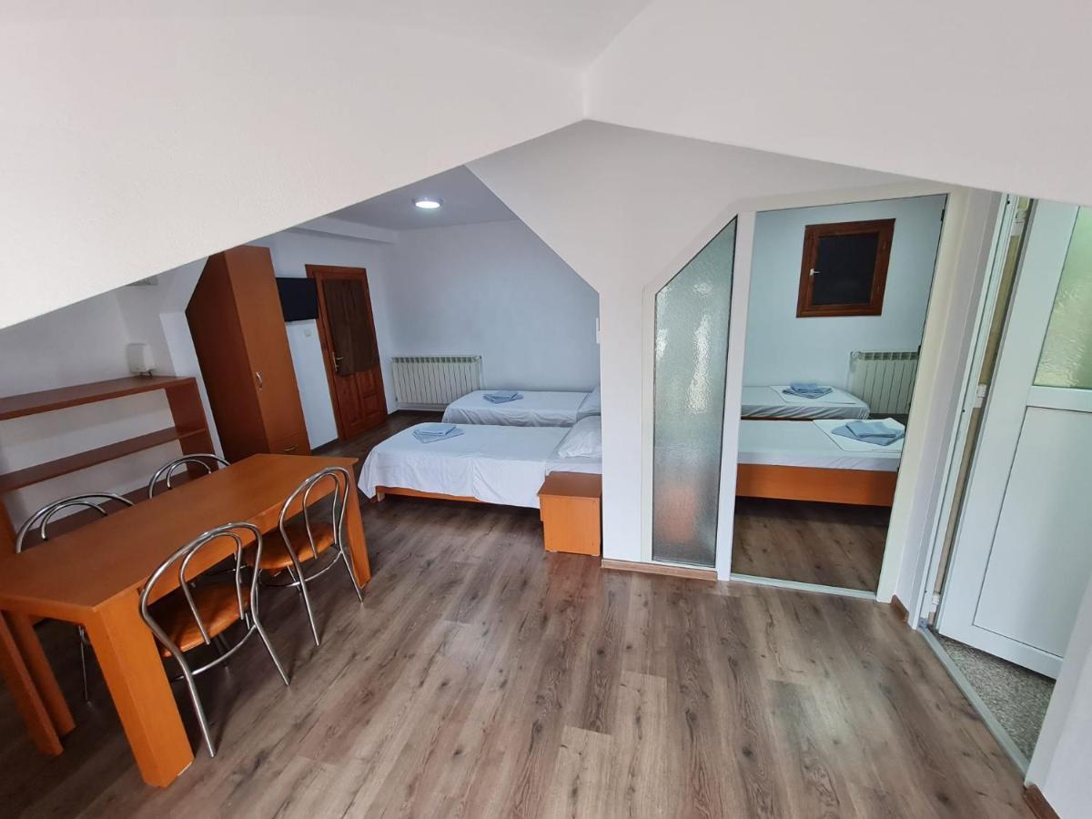 Vila Nei Лугож Экстерьер фото
